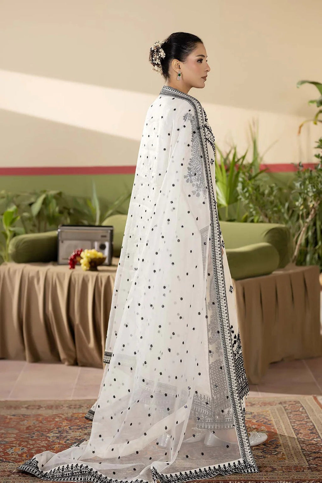 Pearl-Grace-HRI-8594