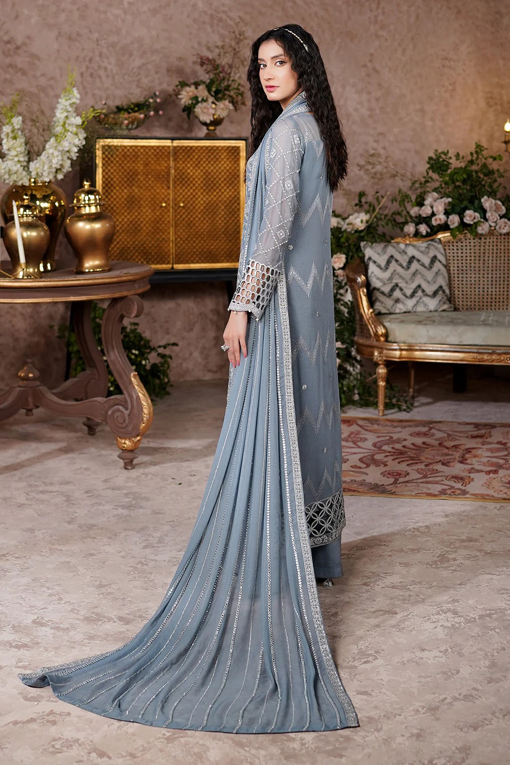 Eilees-ARZ-8006