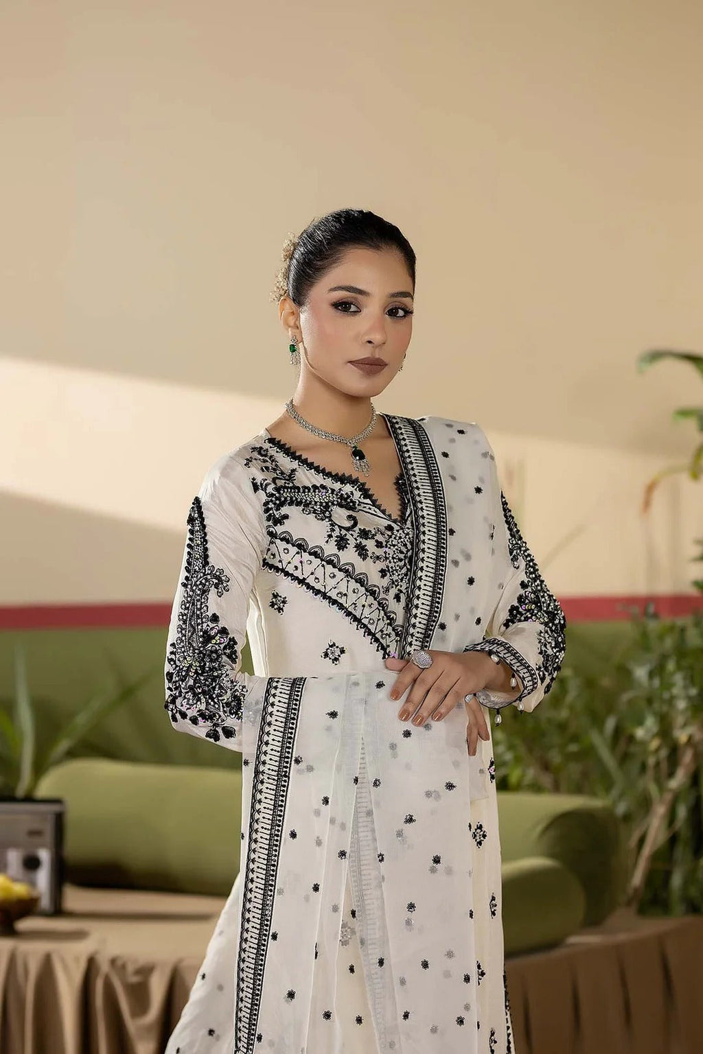 Pearl-Grace-HRI-8594