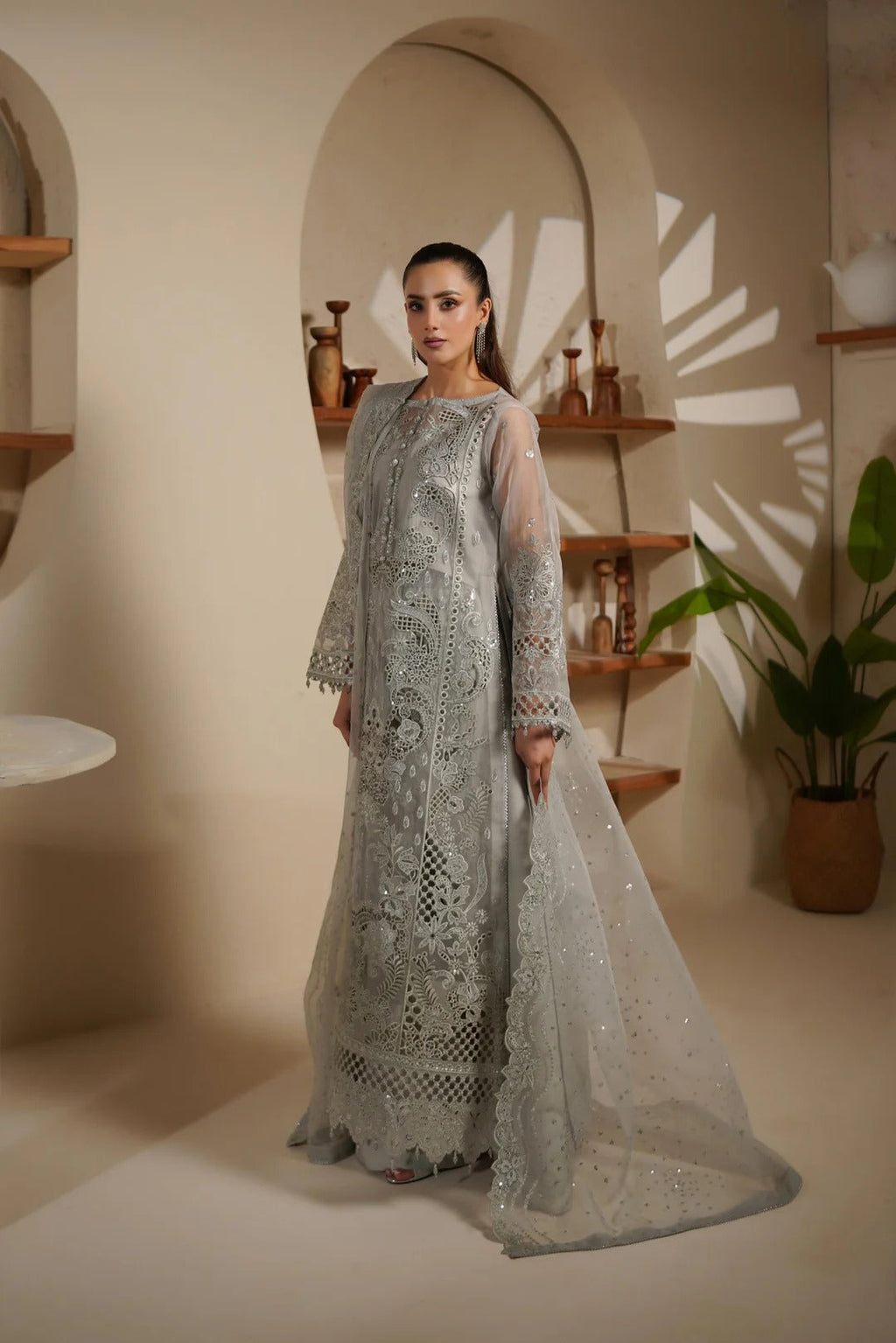 SHELINA-NOR-1402