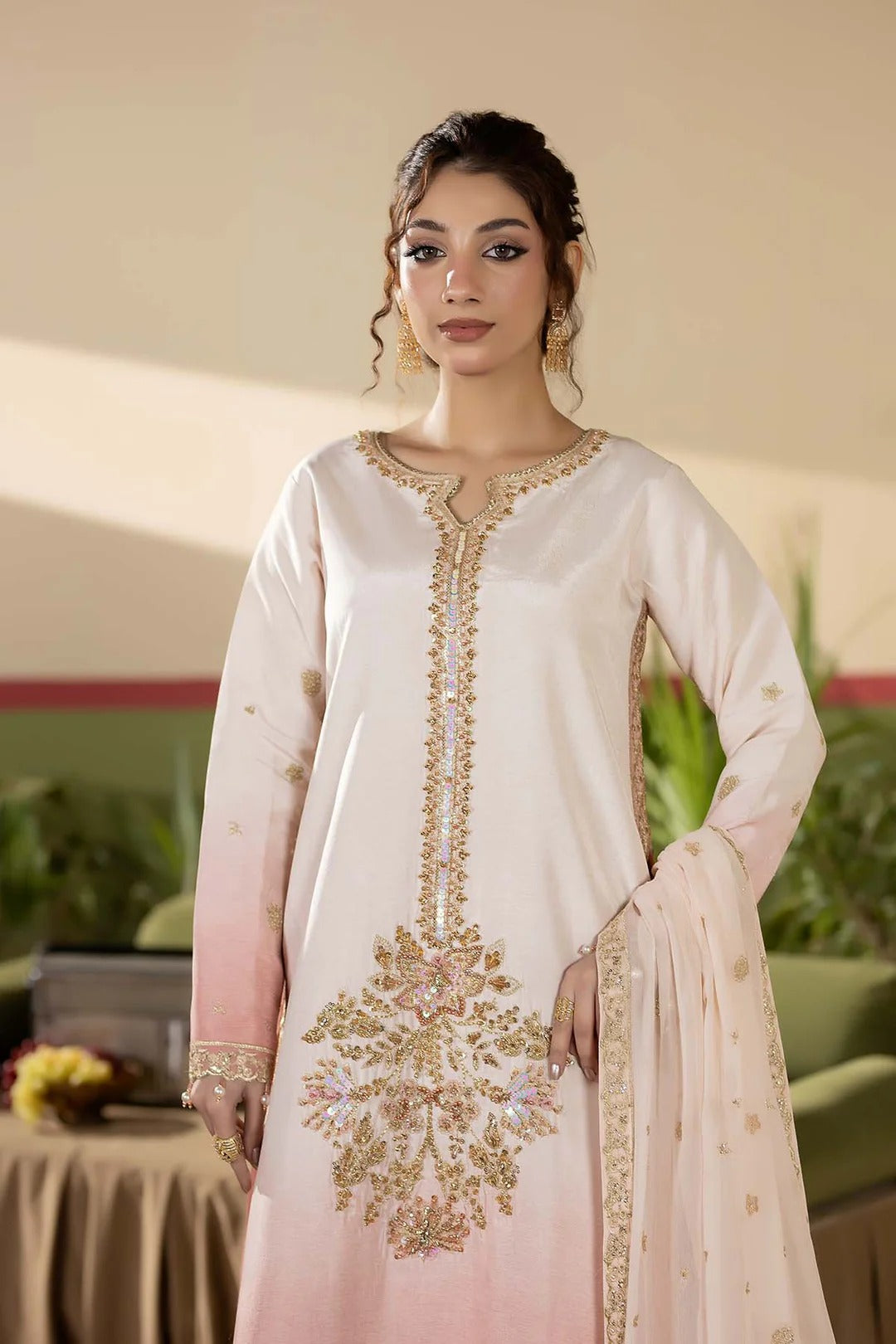 Sheesham-HRI-8595