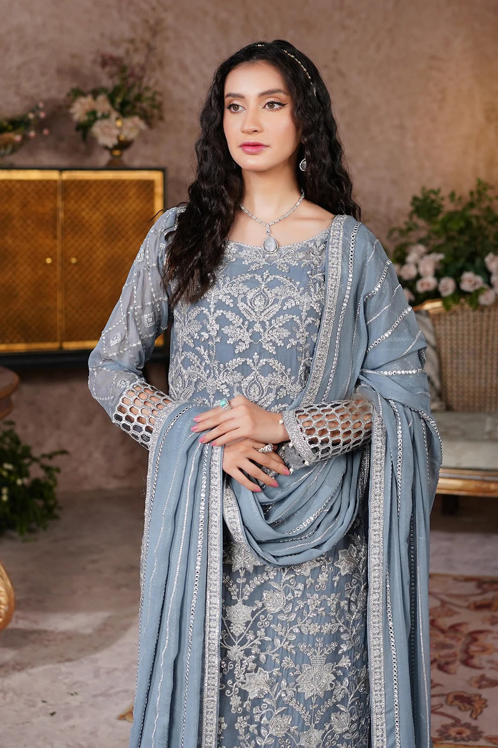 Eilees-ARZ-8006